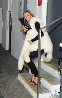 Abbey Clancy feet photo thumbnail