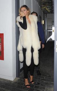 Abbey Clancy feet photo thumbnail