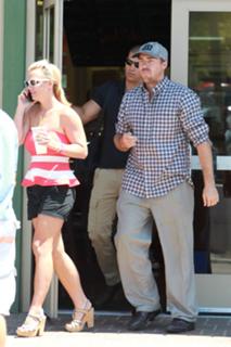 Britney Spears feet photo thumbnail