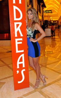 Nina Agdal feet photo thumbnail