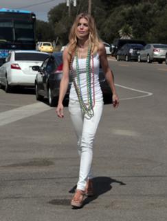 AnnaLynne McCord feet photo thumbnail
