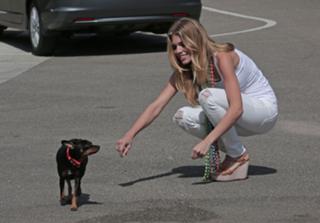 AnnaLynne McCord feet photo thumbnail