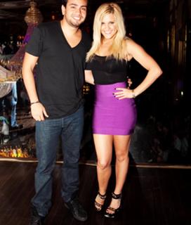 Ashley Roberts feet photo thumbnail