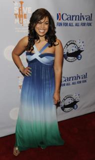 Jordin Sparks feet photo thumbnail
