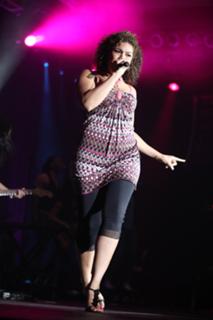 Jordin Sparks feet photo thumbnail