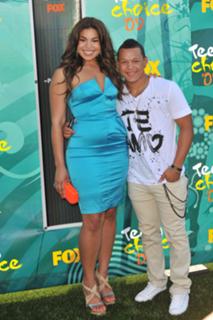 Jordin Sparks feet photo thumbnail