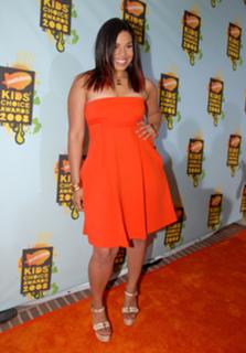 Jordin Sparks feet photo thumbnail