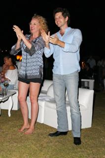 Virginia Madsen feet photo thumbnail