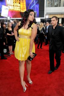 Jordin Sparks feet photo thumbnail