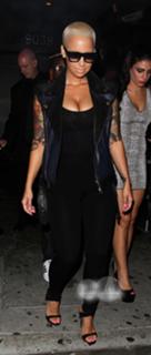 Amber Rose feet photo thumbnail