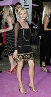 Diane Kruger feet photo thumbnail