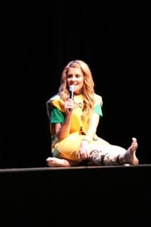 Grace Helbig feet photo thumbnail
