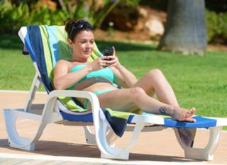 Kym Marsh feet photo thumbnail