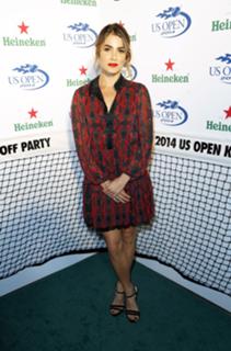 Nikki Reed feet photo thumbnail