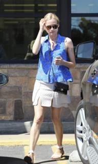 Diane Kruger feet photo thumbnail