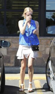 Diane Kruger feet photo thumbnail