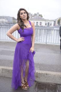 Hansika Motwani feet photo thumbnail