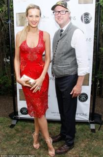 Petra Nemcova feet photo thumbnail