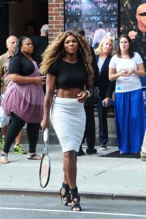 Serena Williams feet photo thumbnail