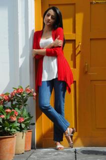 Trisha Krishnan feet photo thumbnail