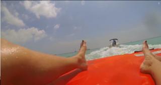 Justine Ezarik feet photo thumbnail