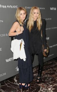Ashley Olsen feet photo thumbnail
