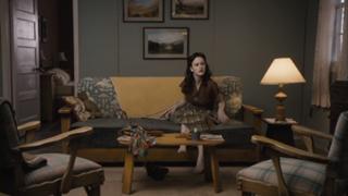 Rachel Brosnahan feet photo thumbnail
