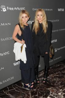 Ashley Olsen feet photo thumbnail