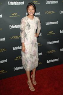 Jamie Chung feet photo thumbnail