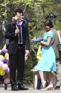 Lea Michele feet photo thumbnail