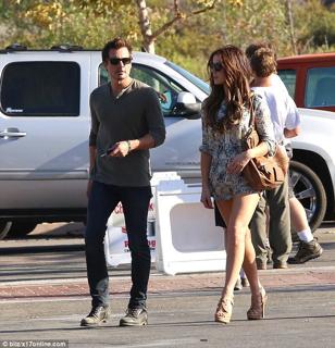 Kate Beckinsale feet photo thumbnail