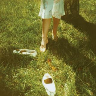 Lana Del Rey feet photo thumbnail