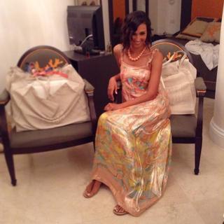 Caterina Balivo feet photo thumbnail