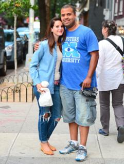 Lana Del Rey feet photo thumbnail