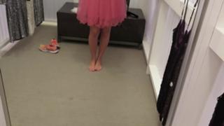 Justine Ezarik feet photo thumbnail