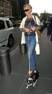 Uma Thurman feet photo thumbnail