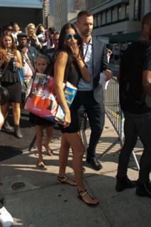 Adriana Lima feet photo thumbnail