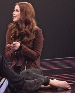Lena Meyer-Landrut feet photo thumbnail