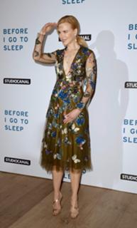 Nicole Kidman feet photo thumbnail