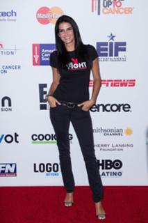 Angie Harmon feet photo thumbnail