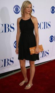 Amy Smart feet photo thumbnail