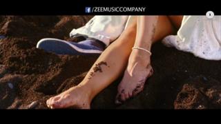 Katrina Kaif feet photo thumbnail