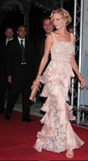 Uma Thurman feet photo thumbnail