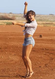 Amanda Cerny feet photo thumbnail