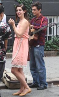 Lana Del Rey feet photo thumbnail