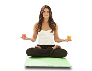 Danica Patrick feet photo thumbnail