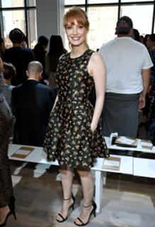 Jessica Chastain feet photo thumbnail