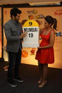 Parineeti Chopra feet photo thumbnail