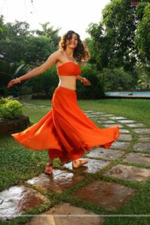 Kajal Aggarwal feet photo thumbnail