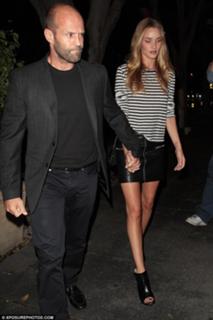 Rosie Huntington-Whiteley feet photo thumbnail